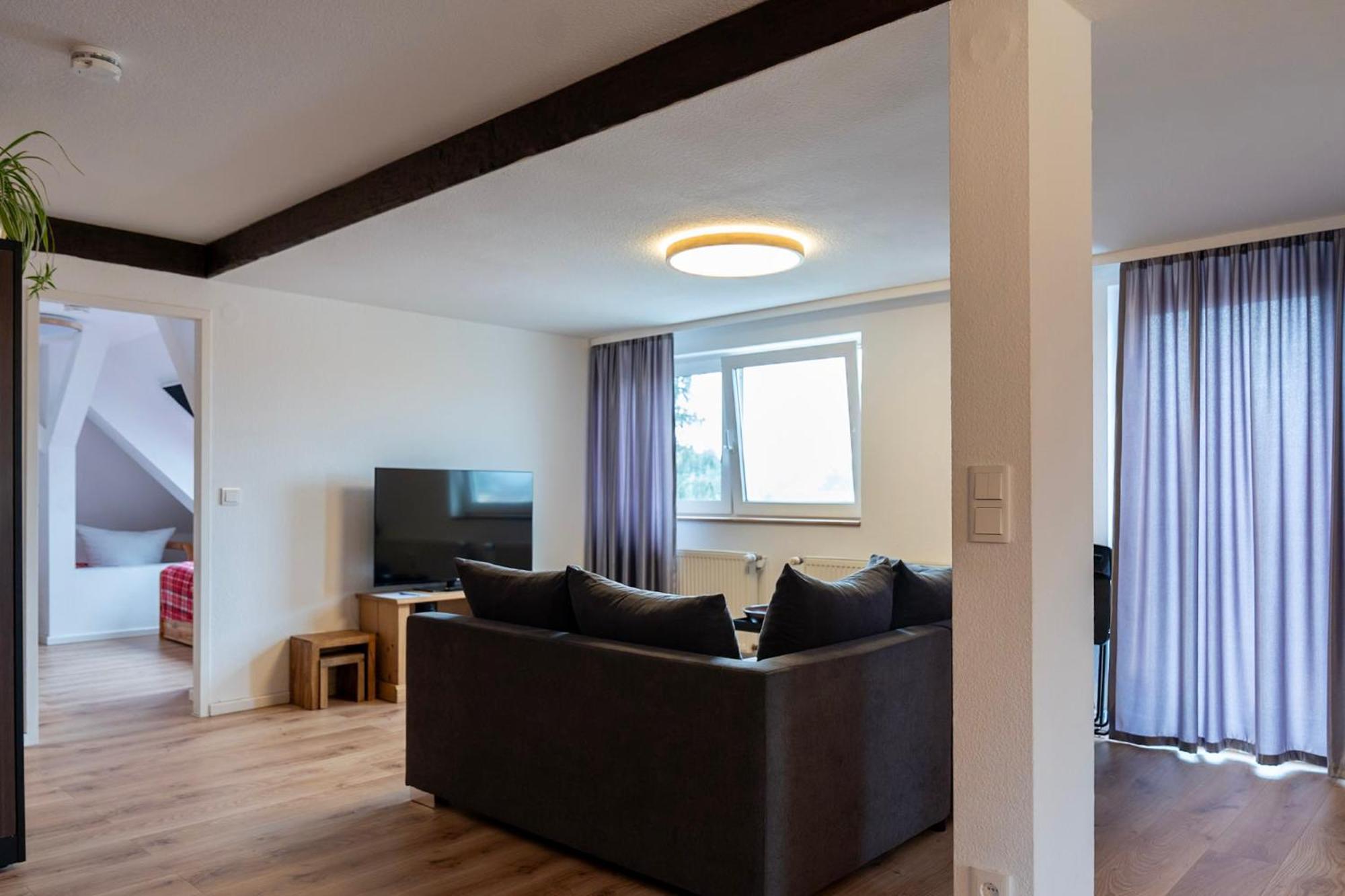 Rosewood - Apartment By Comfort Housing Falkensee Esterno foto